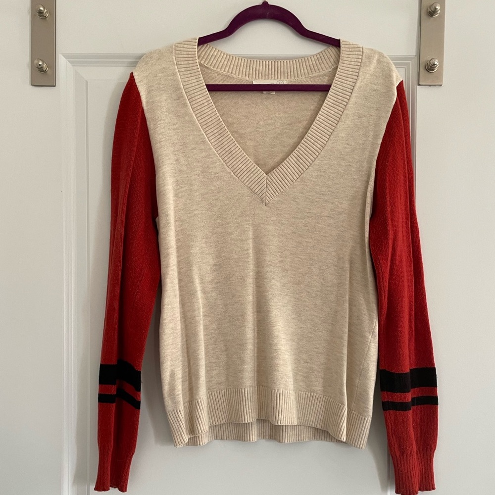 Treasure & Bond Cream V-Neck Varsity Style Knit Pullover Style Sweater | Large